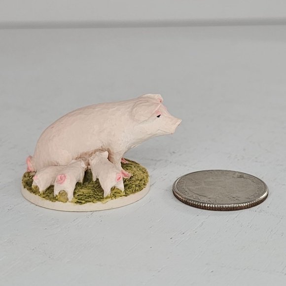 Vintage Peter Fagan Pig Mom Piglets Miniature Figurine Scotland *CHIP* - Picture 2 of 10